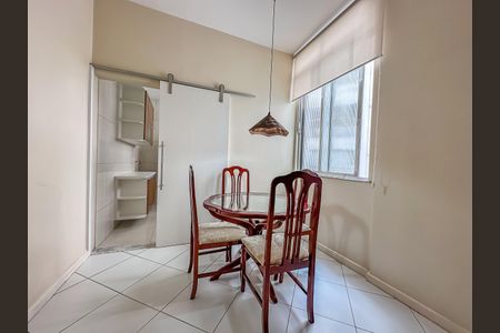 Apartamento à venda com 65m², 2 quartos e sem vaga Apartamento à venda com 65m², 2 quartos e sem vagaSala