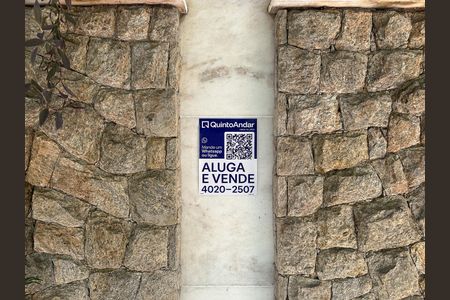 Apartamento à venda com 65m², 2 quartos e sem vaga Apartamento à venda com 65m², 2 quartos e sem vagaPlaquinha