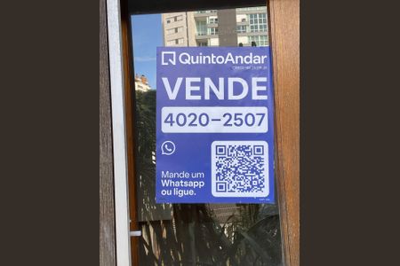 Apartamento à venda com 160m², 2 quartos e 2 vagasPlaquinha Instalada