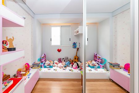 Apartamento à venda com 300m², 4 quartos e 4 vagas Apartamento à venda com 300m², 4 quartos e 4 vagasQuarto 4