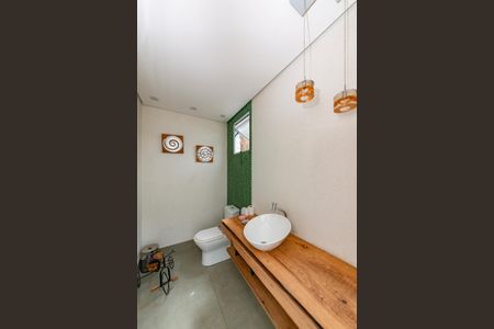 Apartamento à venda com 300m², 4 quartos e 4 vagas Apartamento à venda com 300m², 4 quartos e 4 vagasÁrea gourmet - Lavabo