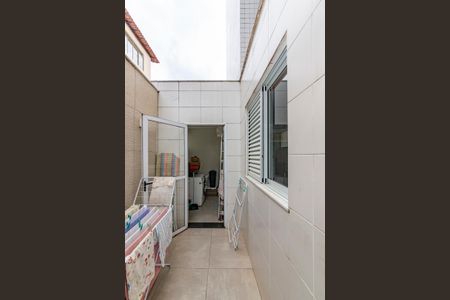 Apartamento à venda com 300m², 4 quartos e 4 vagas Apartamento à venda com 300m², 4 quartos e 4 vagasÁrea de Serviço