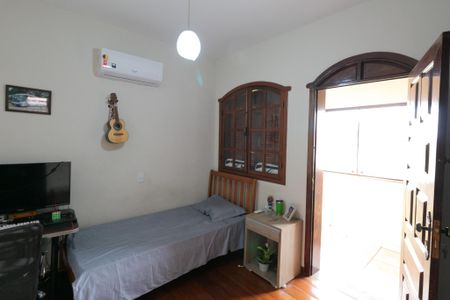 Casa à venda com 208m², 4 quartos e 4 vagasQuarto 1