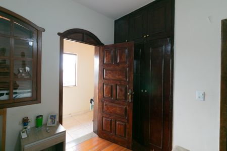 Casa à venda com 208m², 4 quartos e 4 vagasQuarto 1