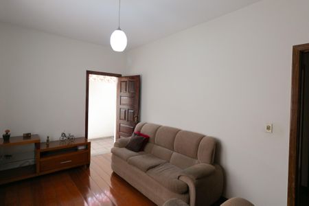 Casa à venda com 208m², 4 quartos e 4 vagasQuarto 3