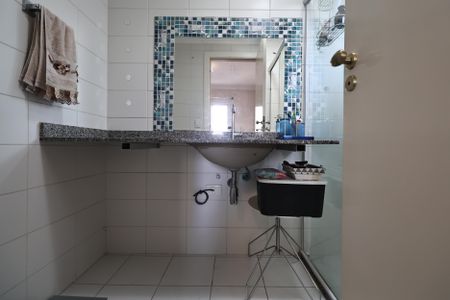 Apartamento à venda com 85m², 3 quartos e 2 vagasBanheiro da Suíte