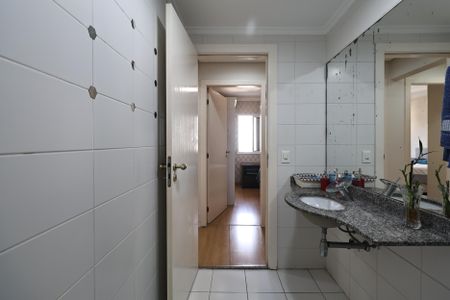 Apartamento à venda com 85m², 3 quartos e 2 vagasBanheiro