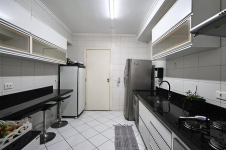 Apartamento à venda com 85m², 3 quartos e 2 vagasCozinha