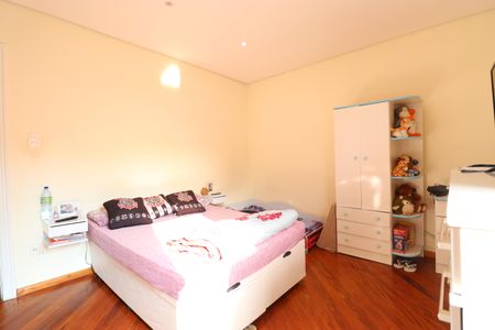 Casa à venda com 108m², 2 quartos e 1 vagaQuarto