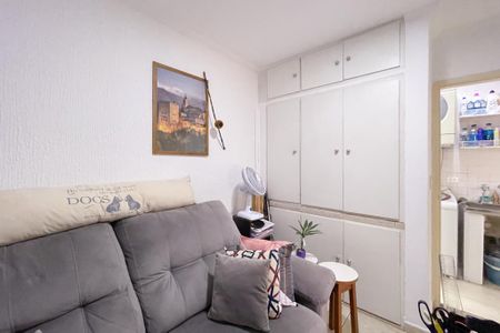 Casa à venda com 175m², 4 quartos e 2 vagas Casa à venda com 175m², 4 quartos e 2 vagasQuarto de Serviço