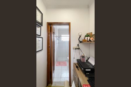 Casa à venda com 175m², 4 quartos e 2 vagas Casa à venda com 175m², 4 quartos e 2 vagasEscritório - Suíte