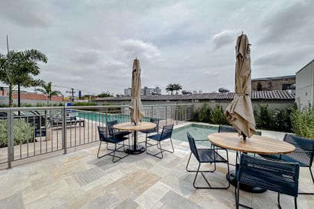 Apartamento à venda com 46m², 1 quarto e 1 vagaÁrea comum - Piscina