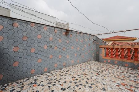 Casa à venda com 320m², 4 quartos e 2 vagas Casa à venda com 320m², 4 quartos e 2 vagasTerraço