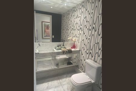 Apartamento à venda com 380m², 4 quartos e 5 vagas Apartamento à venda com 380m², 4 quartos e 5 vagasFoto 39