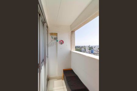 Apartamento à venda com 62m², 2 quartos e 1 vaga Apartamento à venda com 62m², 2 quartos e 1 vagaVaranda da sala