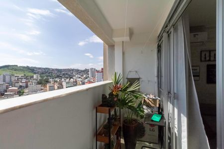 Apartamento à venda com 62m², 2 quartos e 1 vaga Apartamento à venda com 62m², 2 quartos e 1 vagaVaranda da sala