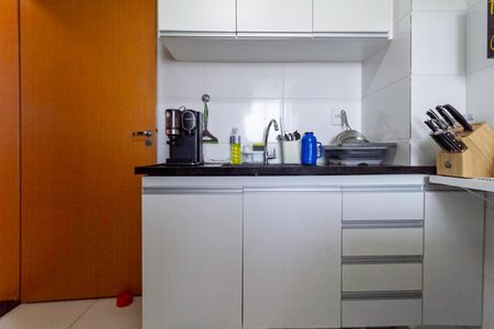 Apartamento à venda com 62m², 2 quartos e 1 vaga Apartamento à venda com 62m², 2 quartos e 1 vagaCozinha e Área de Serviço