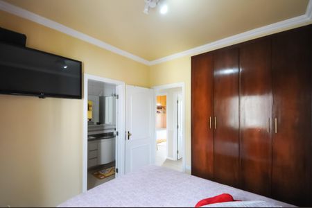 Apartamento à venda com 97m², 3 quartos e 2 vagasQuarto 1 ( Suíte )