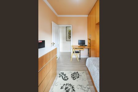 Apartamento à venda com 97m², 3 quartos e 2 vagasQuarto 2