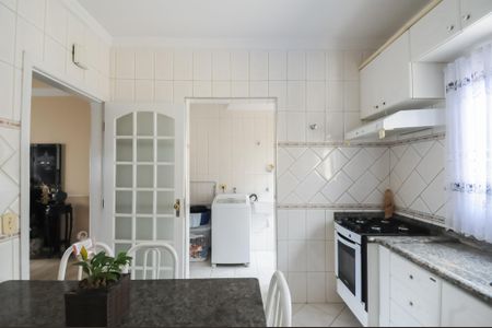 Apartamento à venda com 97m², 3 quartos e 2 vagasCozinha - Armários