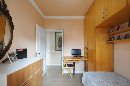 Apartamento à venda com 97m², 3 quartos e 2 vagasQuarto 2