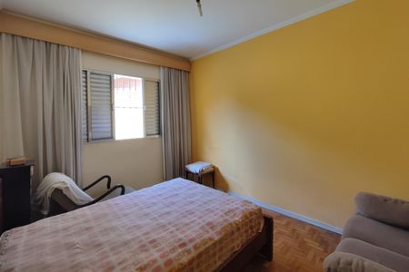 Casa à venda com 200m², 5 quartos e 6 vagasQuarto 2