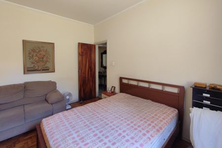 Casa à venda com 200m², 5 quartos e 6 vagasQuarto 2