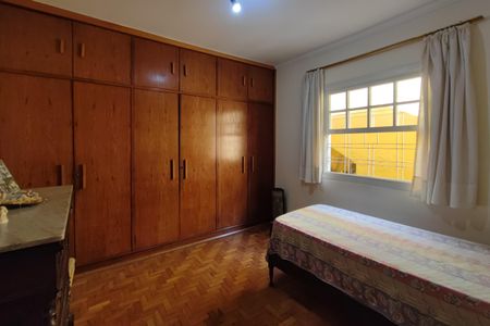 Casa à venda com 200m², 5 quartos e 6 vagasQuarto 1
