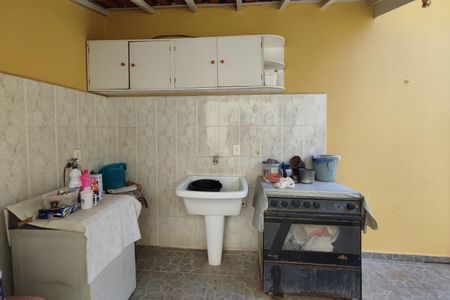 Casa à venda com 200m², 5 quartos e 6 vagasÁrea de Serviço