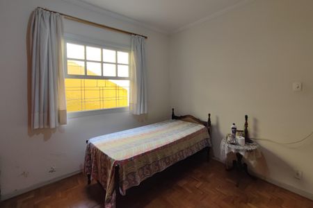 Casa à venda com 200m², 5 quartos e 6 vagasQuarto 1