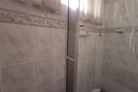 Casa à venda com 200m², 5 quartos e 6 vagasLavabo