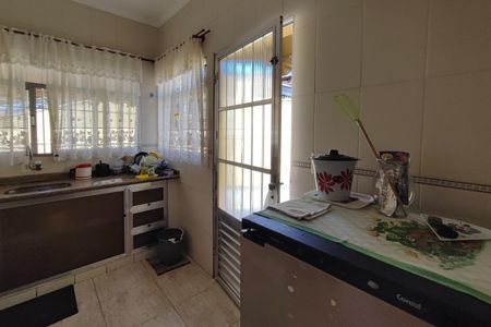 Casa à venda com 200m², 5 quartos e 6 vagasCozinha