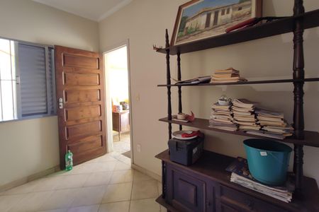 Casa à venda com 200m², 5 quartos e 6 vagasEdícula 2 - Quarto