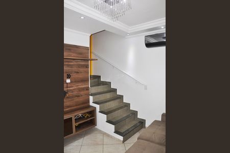 Casa para alugar com 96m², 2 quartos e 1 vaga Casa para alugar com 96m², 2 quartos e 1 vagaSala