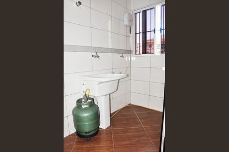 Casa para alugar com 96m², 2 quartos e 1 vaga Casa para alugar com 96m², 2 quartos e 1 vagaÁrea de Serviço