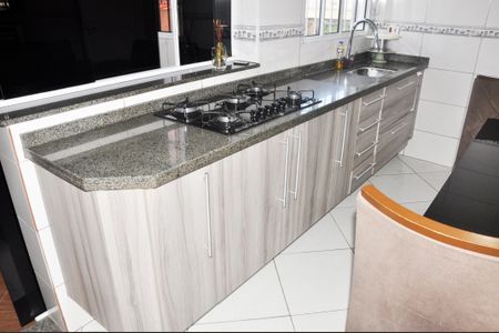 Casa para alugar com 96m², 2 quartos e 1 vaga Casa para alugar com 96m², 2 quartos e 1 vagaCozinha