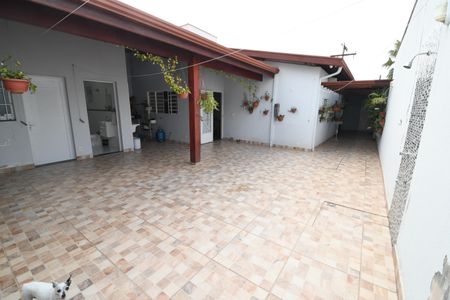 Casa à venda com 110m², 4 quartos e 3 vagasQuintal