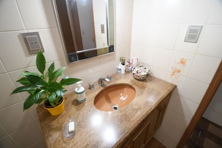 Casa à venda com 110m², 4 quartos e 3 vagasBanheiro