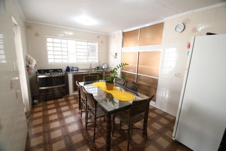 Casa à venda com 110m², 4 quartos e 3 vagasCozinha