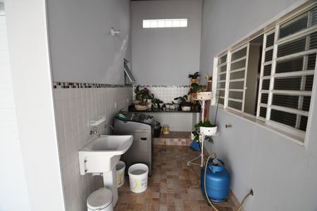 Casa à venda com 110m², 4 quartos e 3 vagasÁrea de Serviço