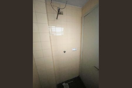 Apartamento à venda com 80m², 2 quartos e 1 vagaBanheiro 2