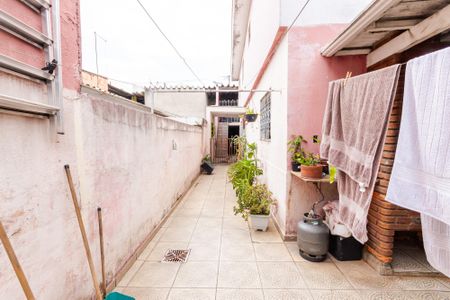 Casa à venda com 206m², 3 quartos e 2 vagas Casa à venda com 206m², 3 quartos e 2 vagasÁrea de Serviço