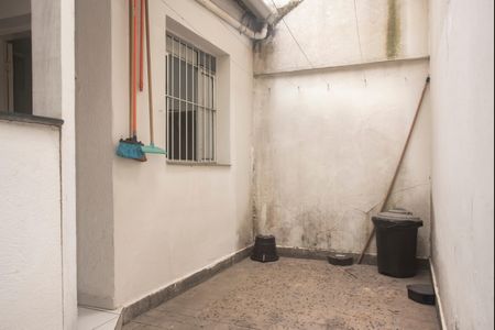 Casa à venda com 220m², 7 quartos e sem vagaQuintal