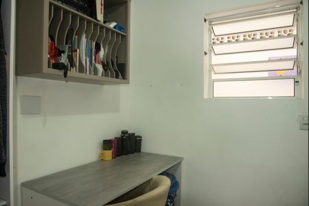 Casa à venda com 220m², 7 quartos e sem vagaQuarto 2