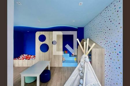 Apartamento à venda com 44m², 2 quartos e 1 vaga Apartamento à venda com 44m², 2 quartos e 1 vagaÁrea comum - Brinquedoteca