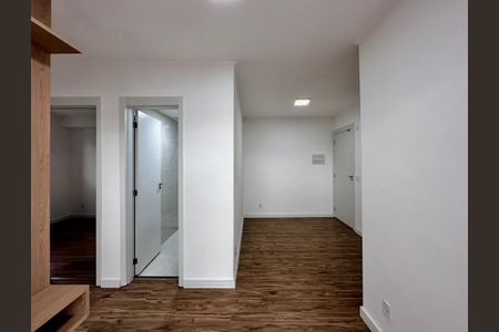 Apartamento à venda com 44m², 2 quartos e 1 vaga Apartamento à venda com 44m², 2 quartos e 1 vagaSala