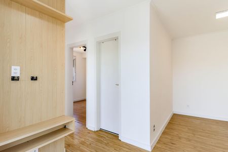 Apartamento à venda com 44m², 2 quartos e 1 vaga Apartamento à venda com 44m², 2 quartos e 1 vagaSala