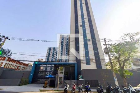 Apartamento à venda com 44m², 2 quartos e 1 vaga Apartamento à venda com 44m², 2 quartos e 1 vagaFachada
