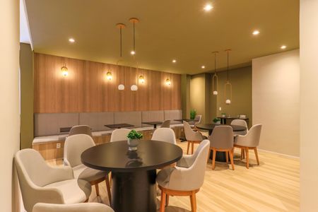 Apartamento à venda com 44m², 2 quartos e 1 vaga Apartamento à venda com 44m², 2 quartos e 1 vagaÁrea comum - Salão de festas