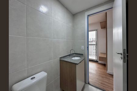 Apartamento à venda com 44m², 2 quartos e 1 vaga Apartamento à venda com 44m², 2 quartos e 1 vagaBanheiro Social